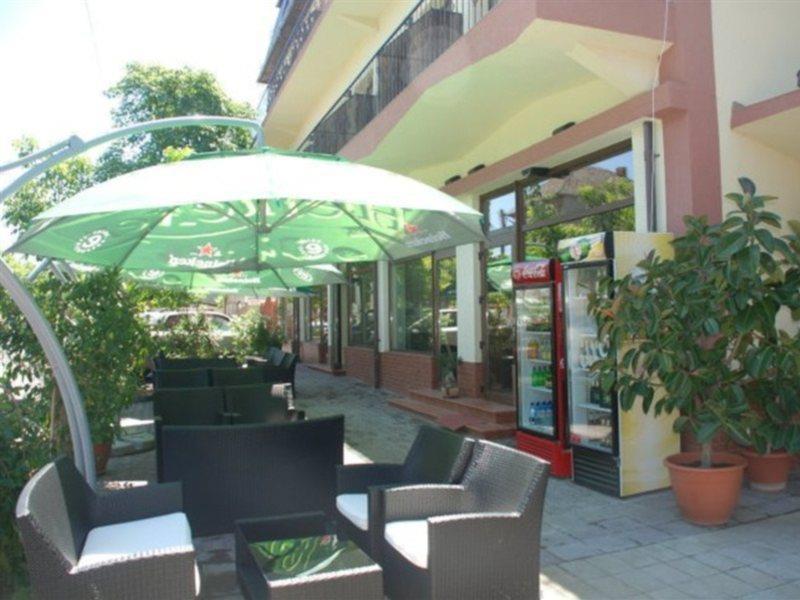 Hotel Coliseum Calafat Exterior foto